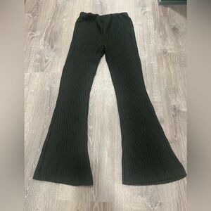 URBAN OUTFITTERS Waffle Knit Flare Bell Bottom Olive Green Pants Small